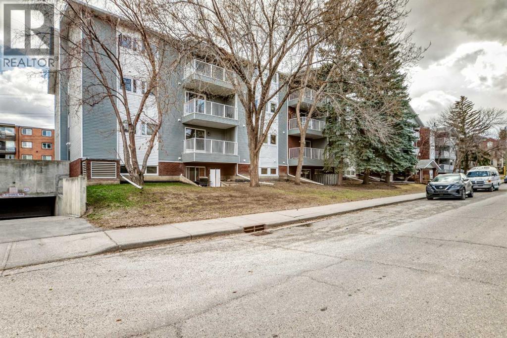 Apartment for Sale in 110, 525 56 Avenue SW|Calgary, Alberta T2V4Z9