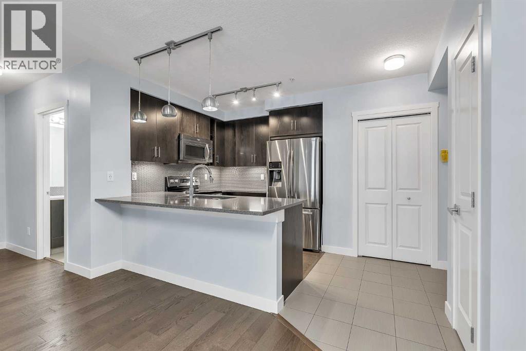 Apartment for Sale in 111, 25 Auburn Meadows Avenue SE|Calgary, Alberta T3M2L3 3