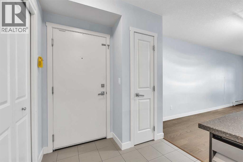 Apartment for Sale in 111, 25 Auburn Meadows Avenue SE|Calgary, Alberta T3M2L3 4