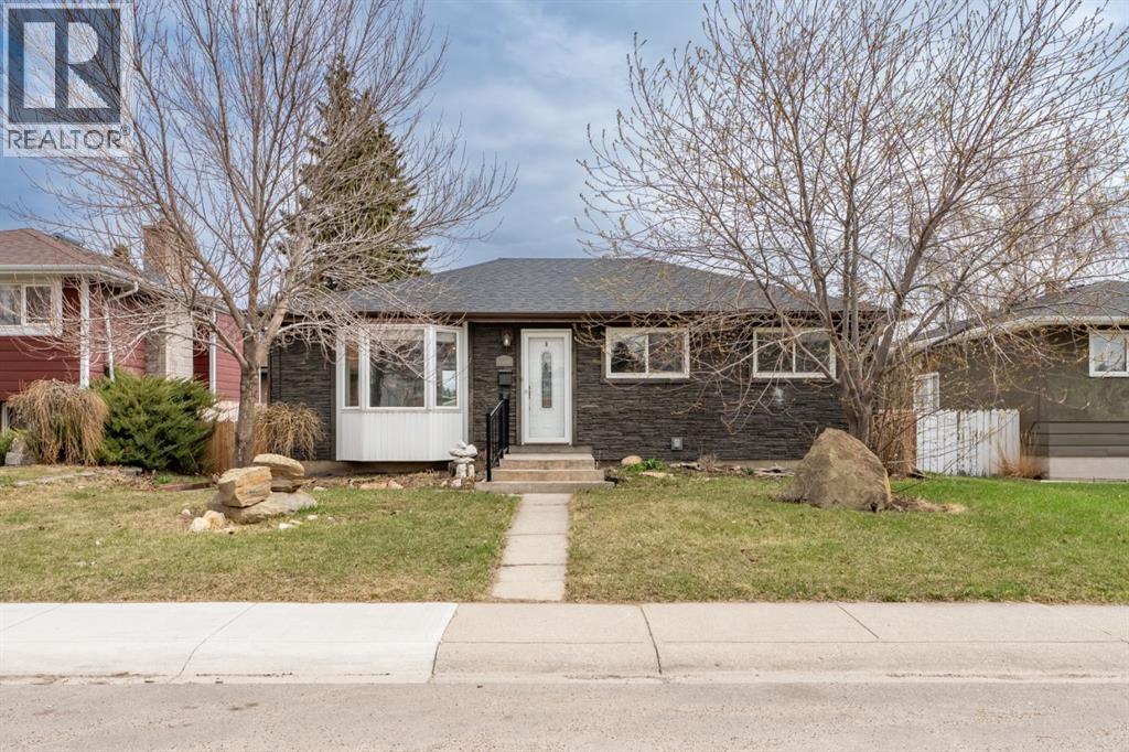 House for Sale in 9408 5 Street SE|Calgary, Alberta T2J1K5