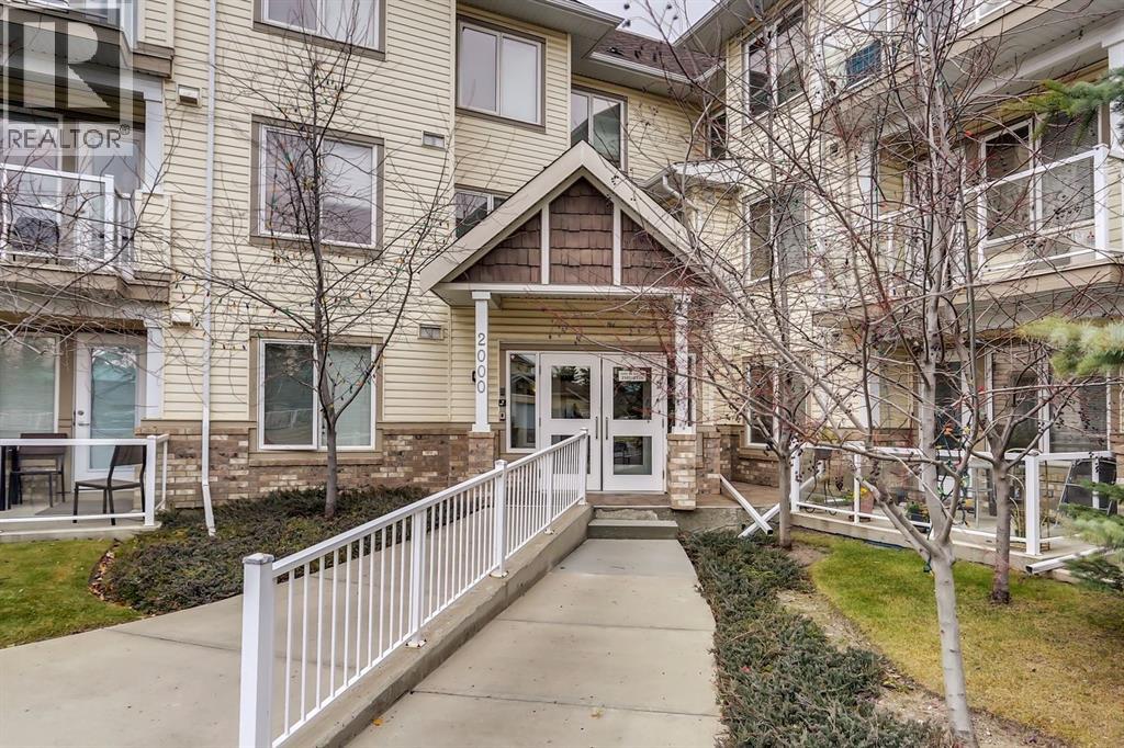 Apartment for Sale in 2202, 5200 44 Avenue NE|Calgary, Alberta T1Y7L4