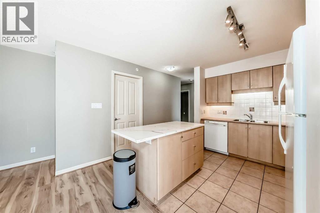 Apartment for Sale in 1701, 650 10 Street SW|Calgary, Alberta T2P5G4 3