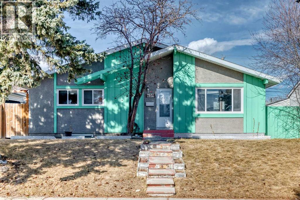 House for Sale in 659 Maryvale Way NE|Calgary, Alberta T2A2V6