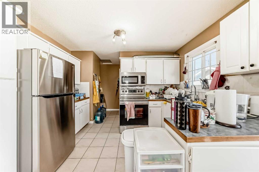 House for Sale in 659 Maryvale Way NE|Calgary, Alberta T2A2V6 4