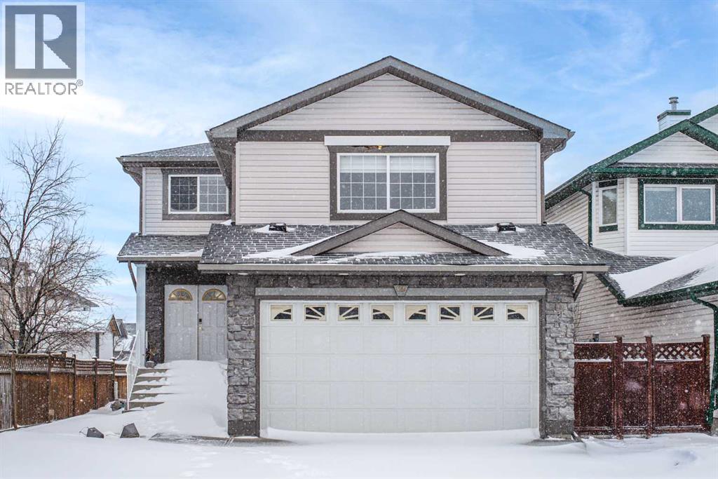 House for Sale in 125 Coventry Crescent NE|Calgary, Alberta T3K4Y9