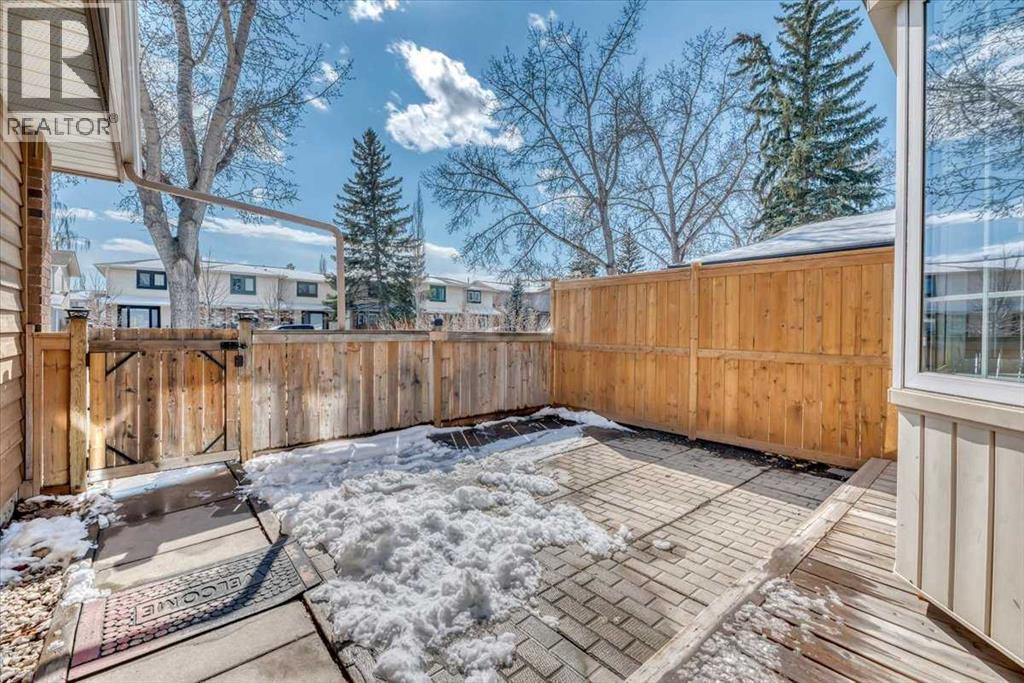Duplex for Sale in 32 Midpark Drive SE|Calgary, Alberta T2X1T2 2
