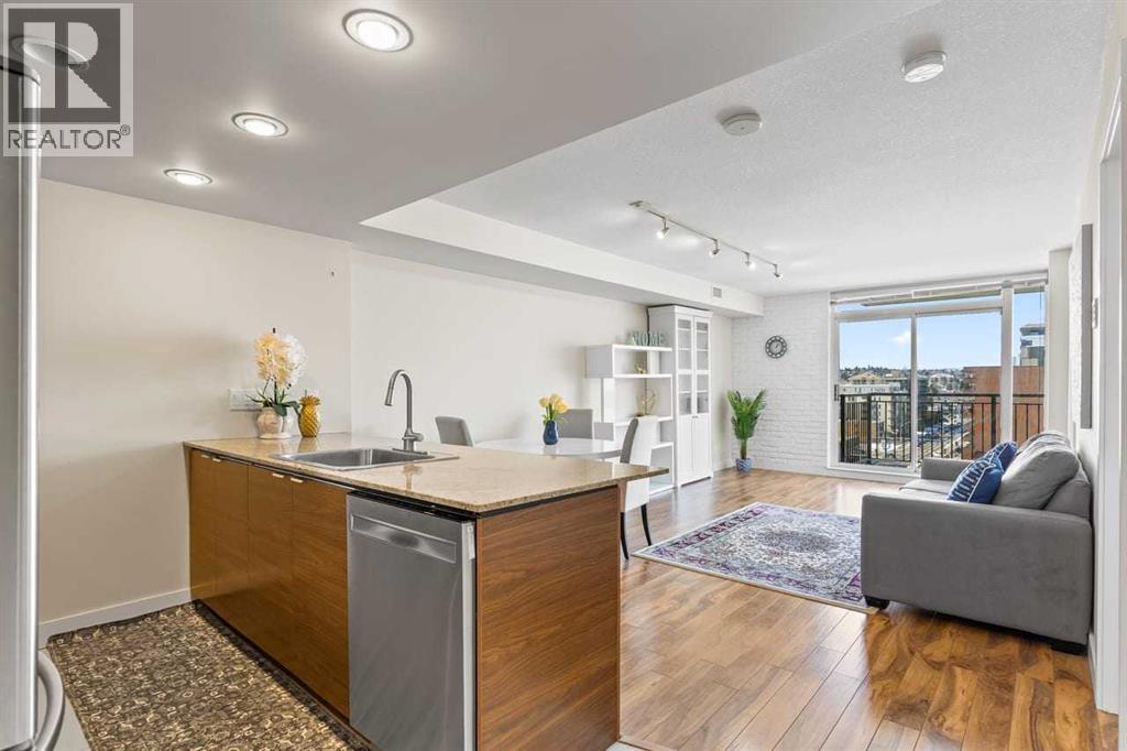 Apartment for Sale in 805, 1110 11 Street SW|Calgary, Alberta T2R1S5 3