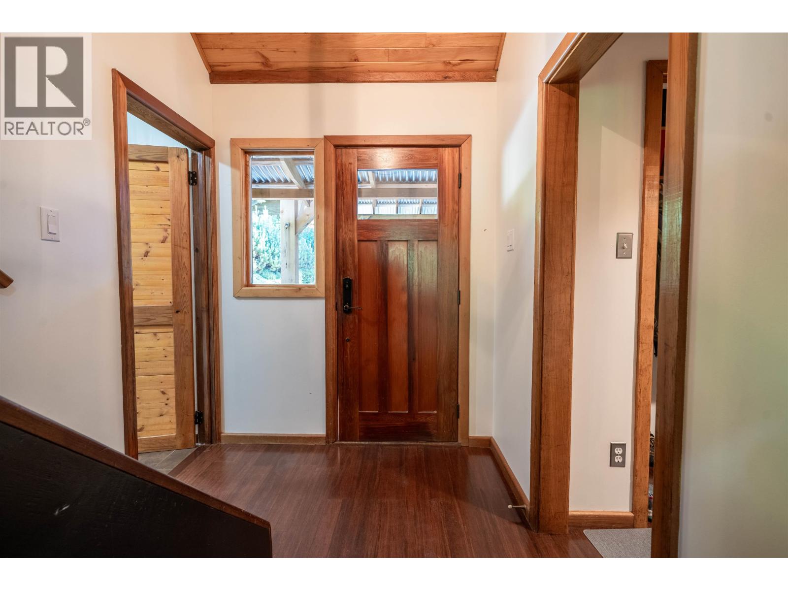 For sale: 2931 GRAUMAN ROAD, Roberts Creek, British Columbia V0N2W1 ...