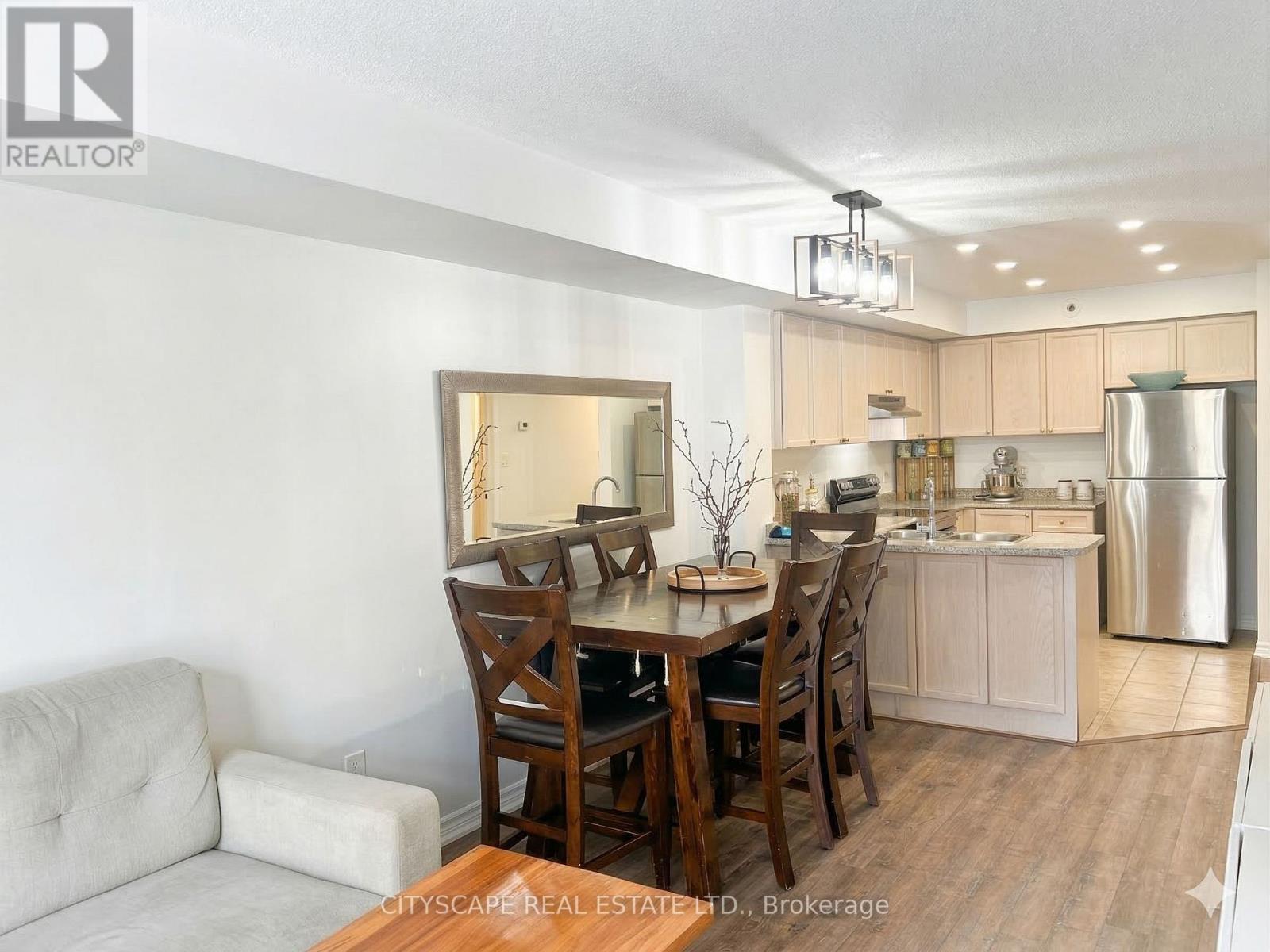 Row / Townhouse for Sale in 162 - 601 SHORELINE DRIVE|Mississauga (Cooksville), Ontario L5B4K1 4