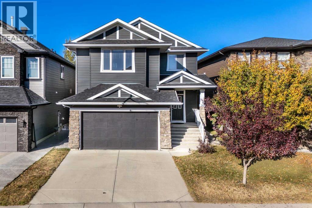 House for Sale in 76 Evanspark Circle NW|Calgary, Alberta T3P0B4
