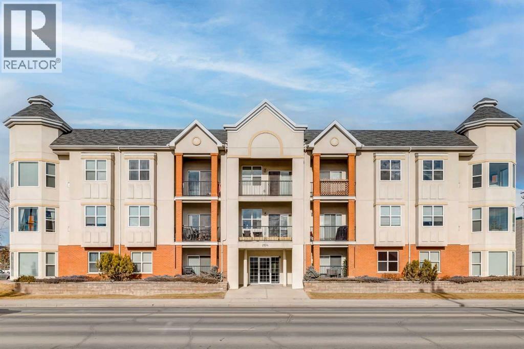 Apartment for Sale in 105, 2134 Kensington Road NW|Calgary, Alberta T2N3P7
