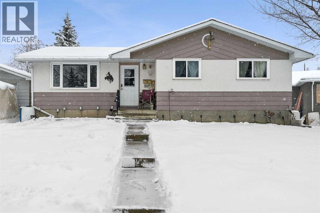 House for Sale in 12 Westwood Crescent SW|Calgary, Alberta T3C2W6