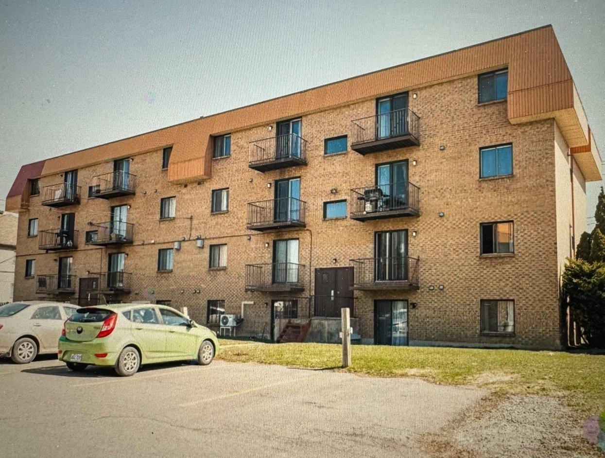 587 Rue Guillemette, #88, Laval (Fabreville), Quebec H7P2N6