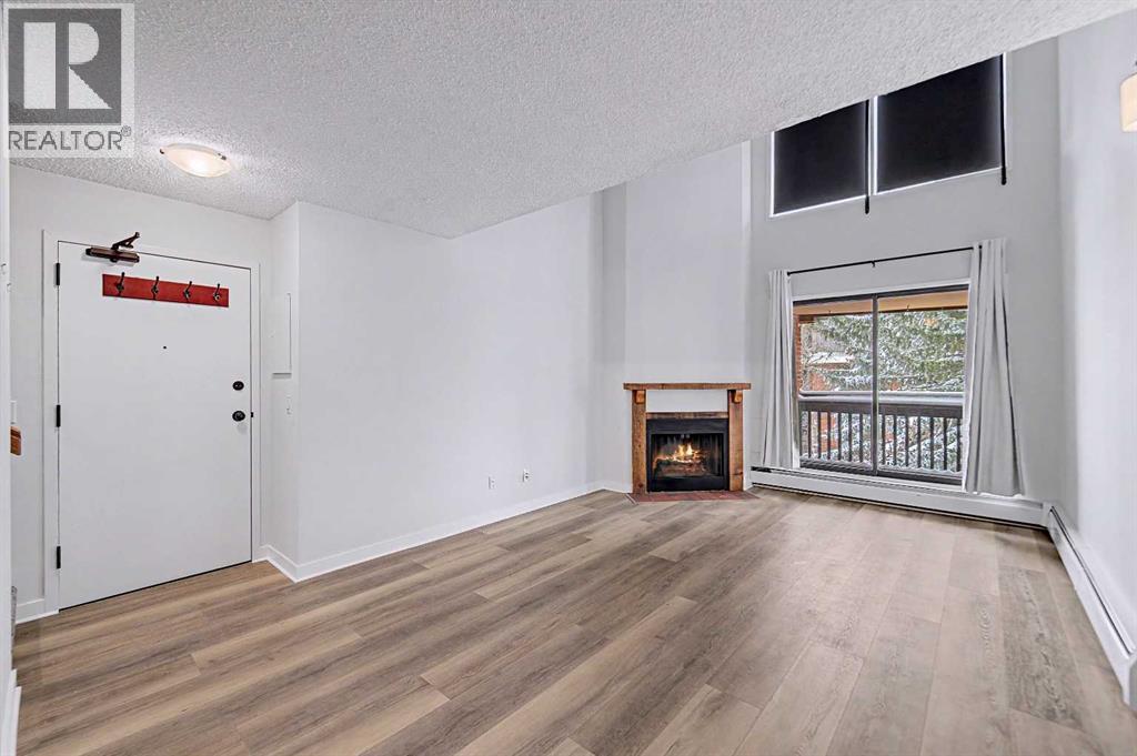 Apartment for Sale in 302A, 7301 4a Street SW|Calgary, Alberta T2N4V8 5