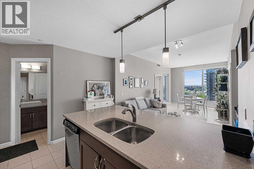 Apartment for Sale in 1708, 211 13 Avenue SE|Calgary, Alberta T2G1E1 4