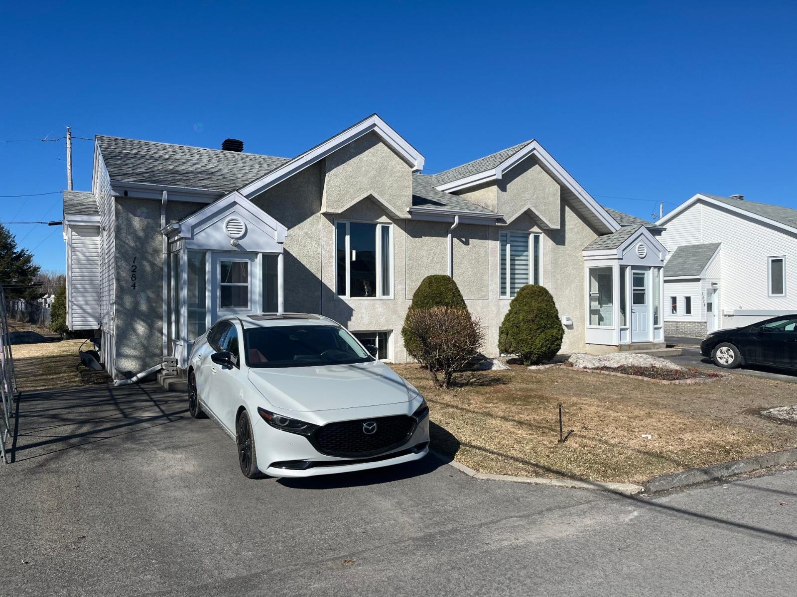 1284 Rue Julien-Bouchard, Mont-Joli, Quebec G5H4A7