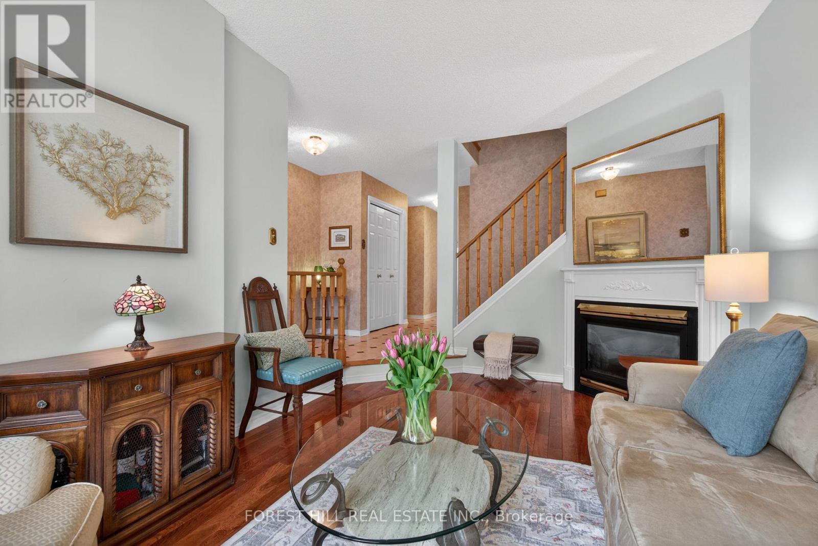 Row / Townhouse for Sale in 30 - 4635 REGENTS TERRACE|Mississauga (Hurontario), Ontario L5R1X4 5