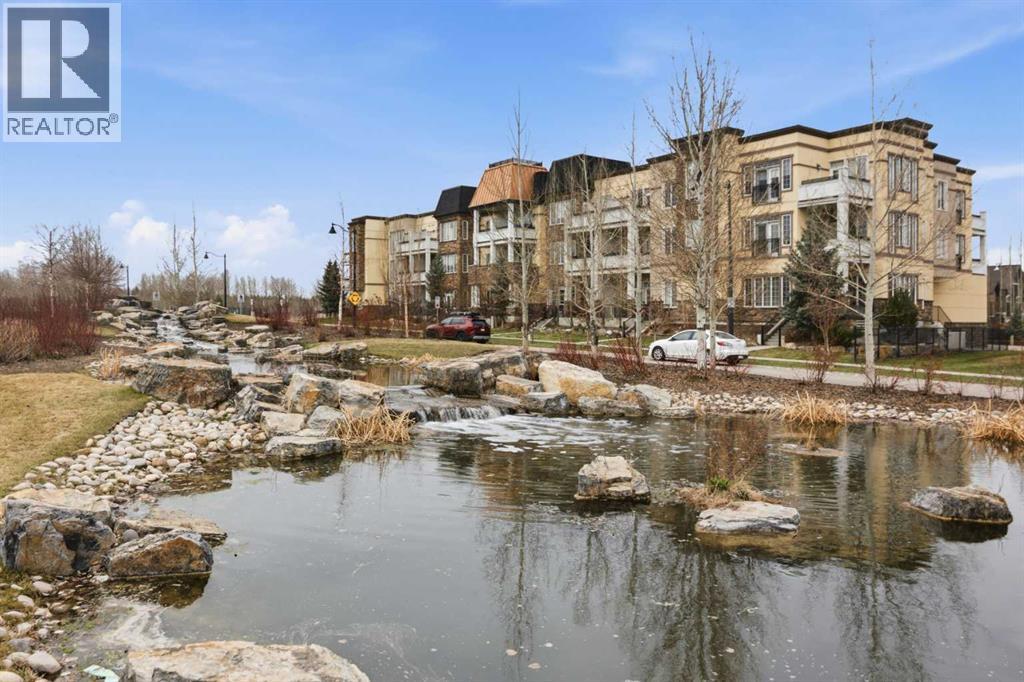 Apartment for Sale in 207, 39 Quarry Gate SE|Calgary, Alberta T2C5P4 2