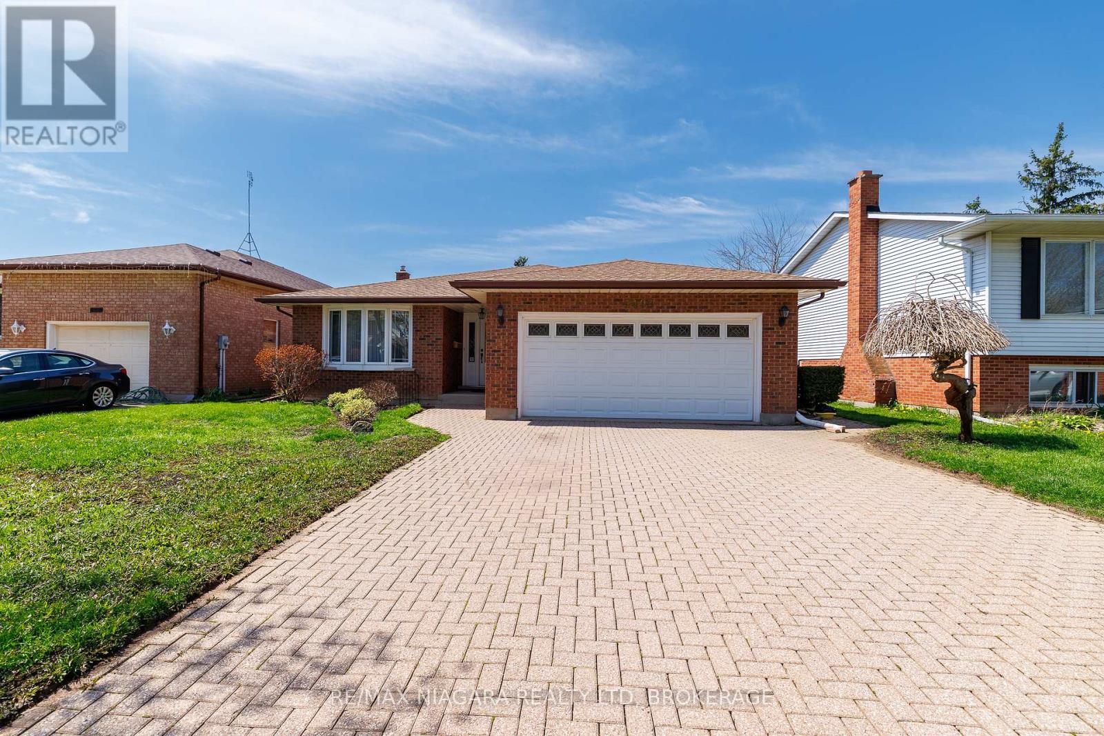 4409 LATINA CRESCENT, Niagara Falls (Morrison), Ontario L2E7C3