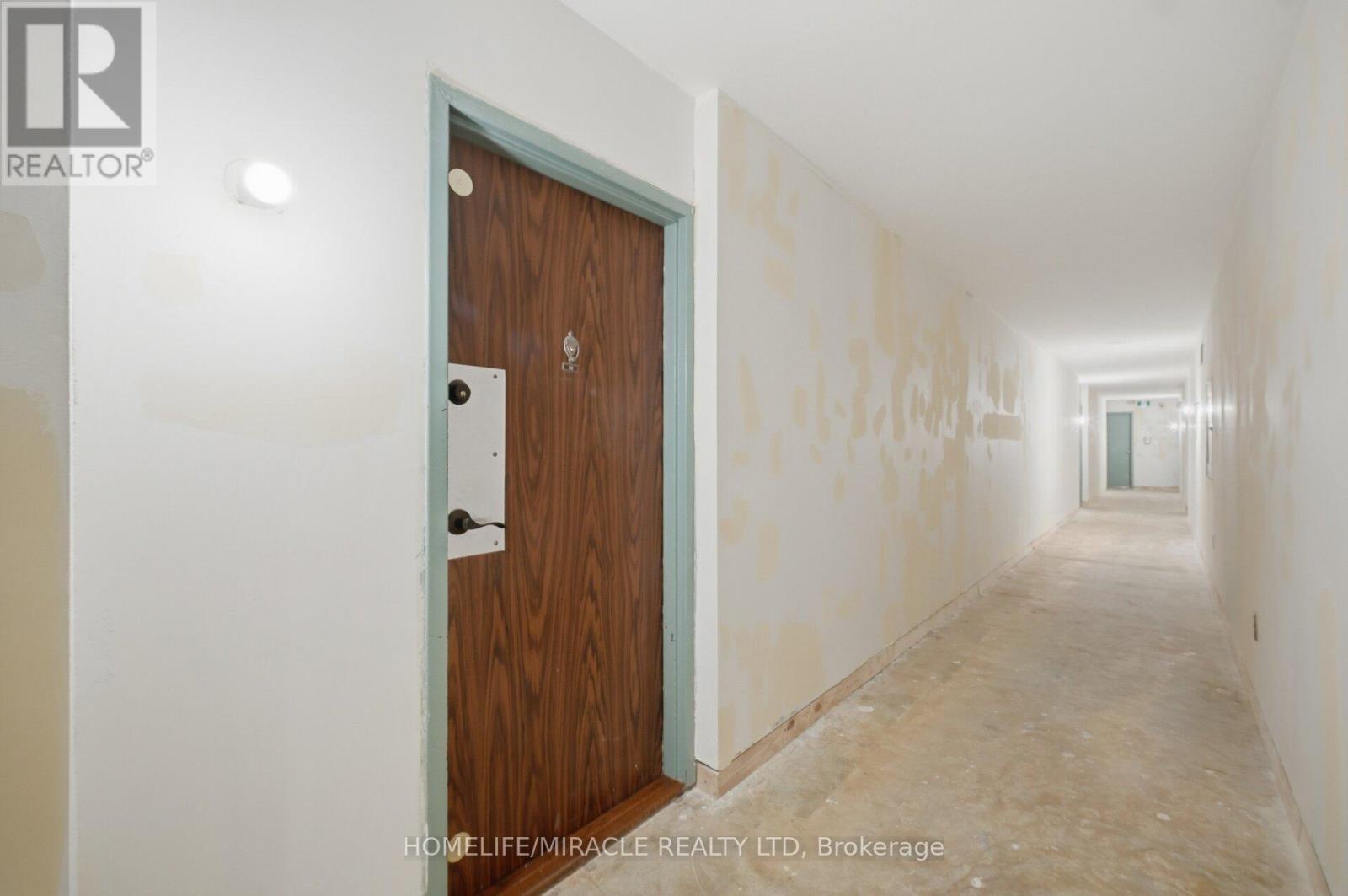 For sale: 701 - 301 PRUDENTIAL DRIVE, Toronto (Dorset Park