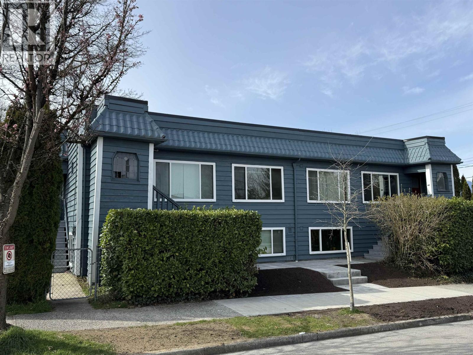 465-485 VICTORIA DRIVE|Vancouver, British Columbia V5L4C9