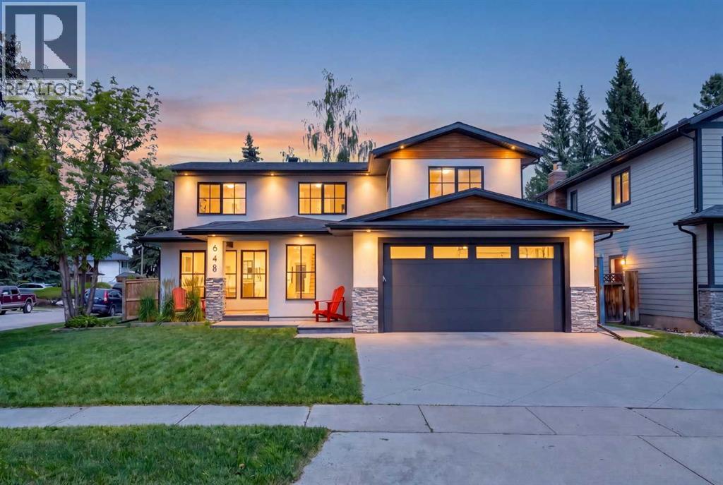 House for Sale in 648 Willingdon Boulevard SE|Calgary, Alberta T2J2B4