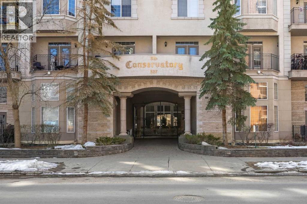 Apartment for Sale in 301, 527 15 Avenue SW|Calgary, Alberta T2R1R5