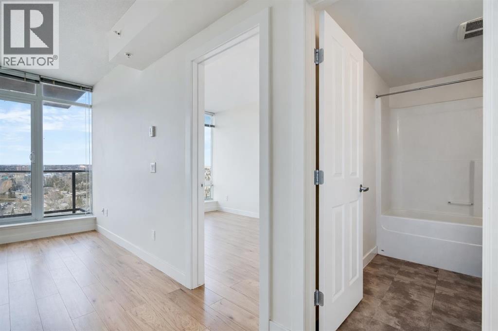 Apartment for Sale in 1410, 3830 Brentwood Road NW|Calgary, Alberta T2L2J9 5