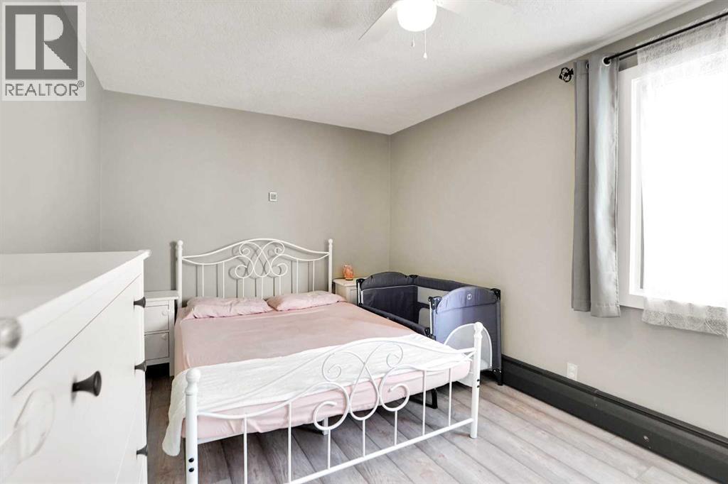 Apartment for Sale in 202, 1529 26 Avenue SW|Calgary, Alberta T2T1C4 4
