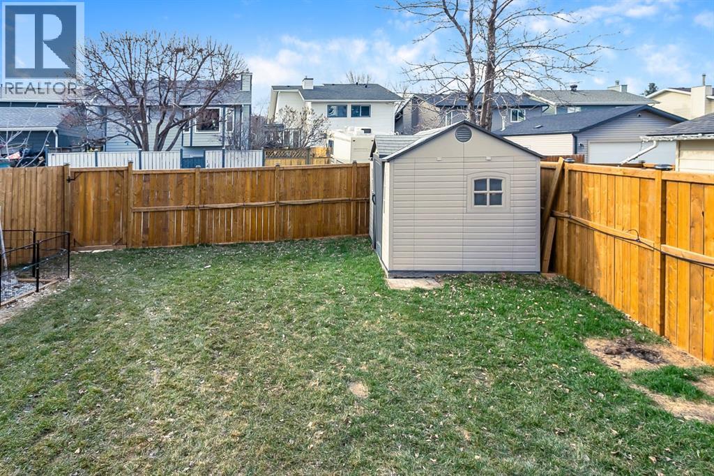 House for Sale in 92 Riverbrook Place SE|Calgary, Alberta T2C3P5 3