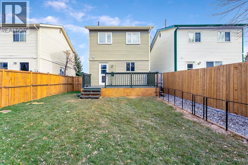 House for Sale in 92 Riverbrook Place SE|Calgary, Alberta T2C3P5 4