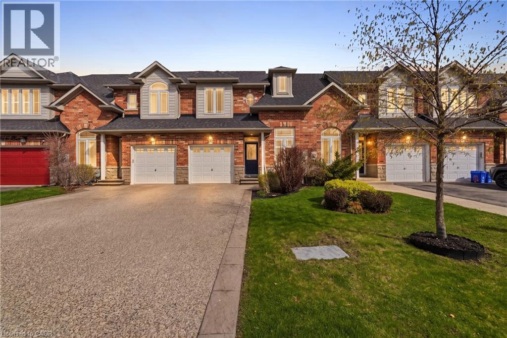 92 BENZIGER Lane, Stoney Creek, Ontario L8E6G5