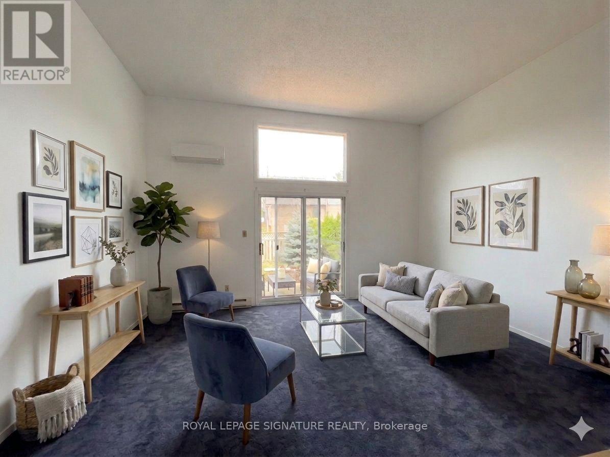 Row / Townhouse for Sale in 33 - 6860 GLEN ERIN DRIVE|Mississauga (Meadowvale), Ontario L5N2E1