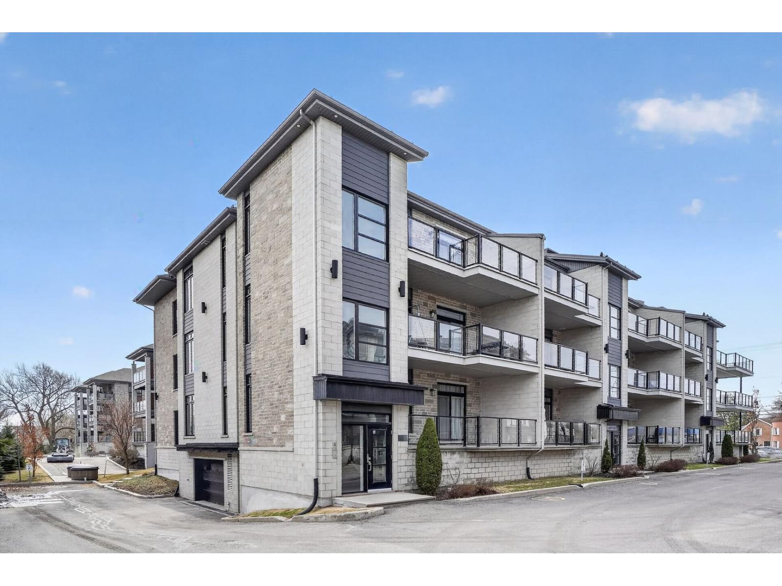 914 Boul. du Curé-Labelle, #2, Blainville, Quebec J7C2L2