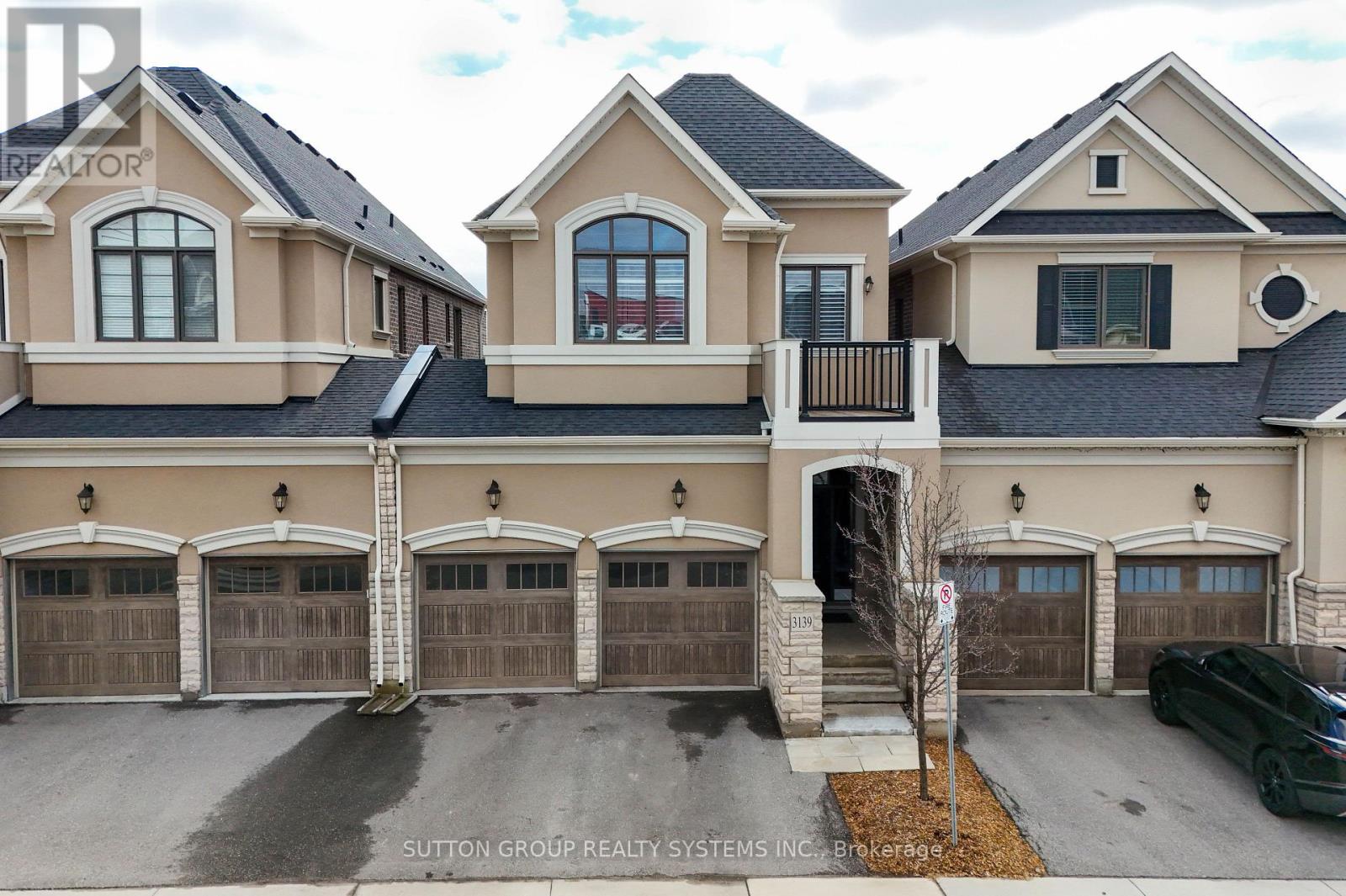 Row / Townhouse for Sale in 3139 RIVERPATH COMMON|Oakville (OA Rural Oakville), Ontario L6M1P6