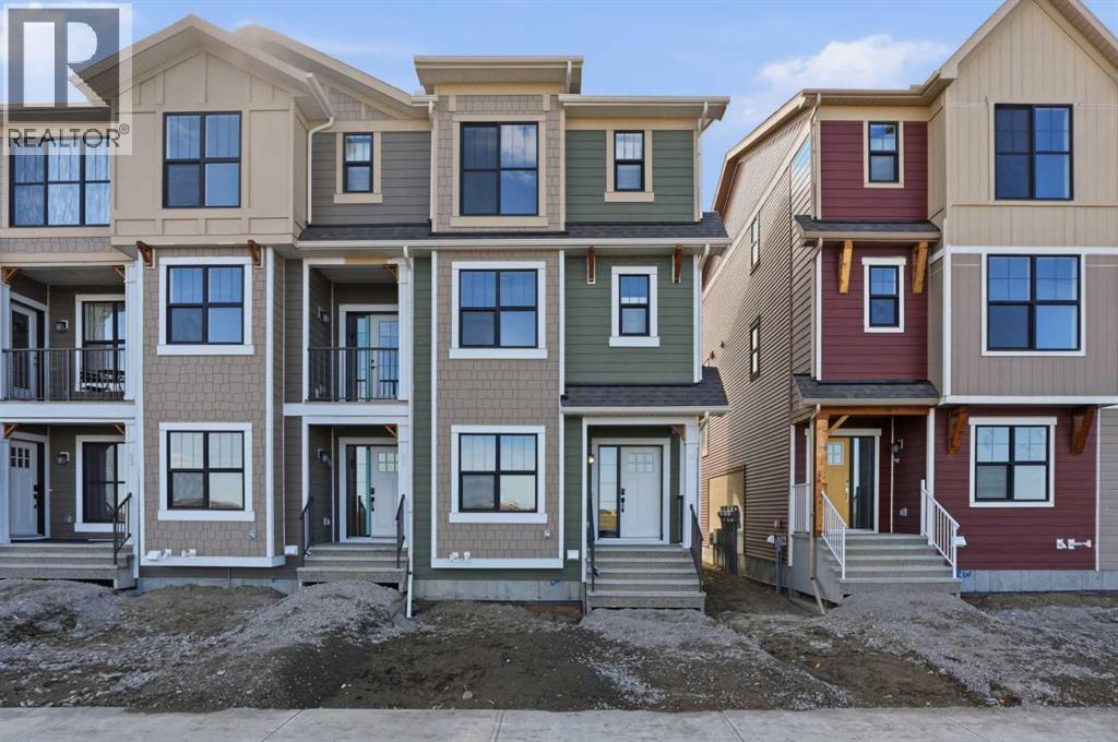 Row / Townhouse for Sale in 85 Wild Rose Way SE|Calgary, Alberta T3M4A2