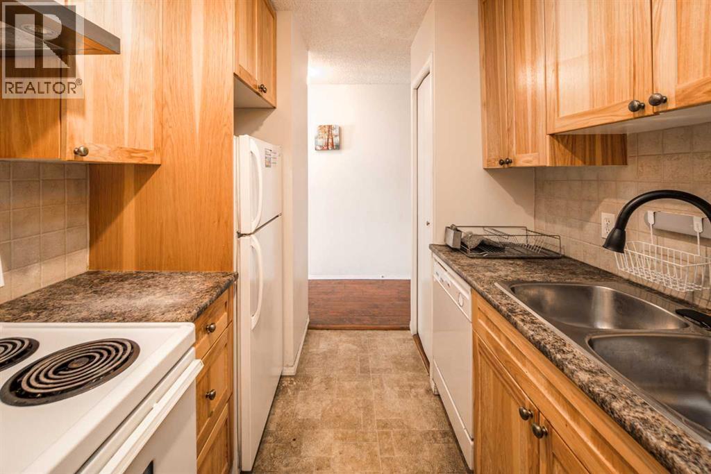 Apartment for Sale in 1204, 4944 Dalton Drive NW|Calgary, Alberta T3A2E6 5