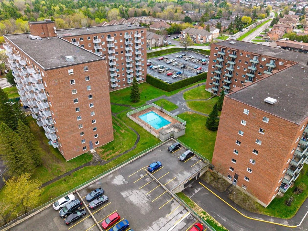 23 Rue de la Soeur-Jeanne-Marie-Chavoin, #611, Gatineau (Hull), Quebec J8Z1V9