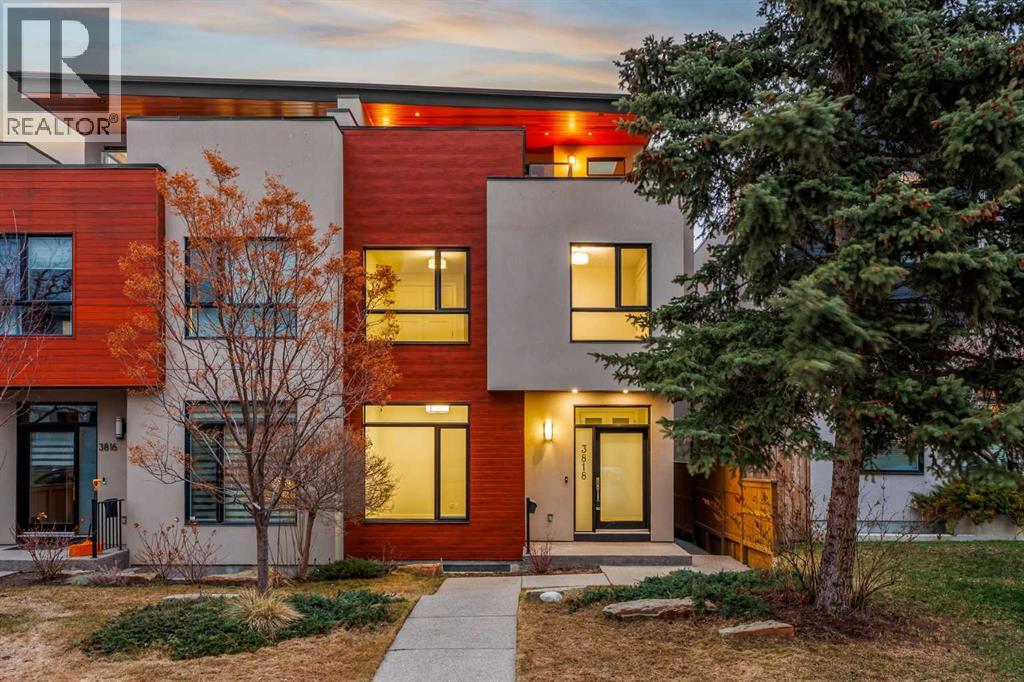 Duplex for Sale in 3818 17 Street SW|Calgary, Alberta T2T4N9