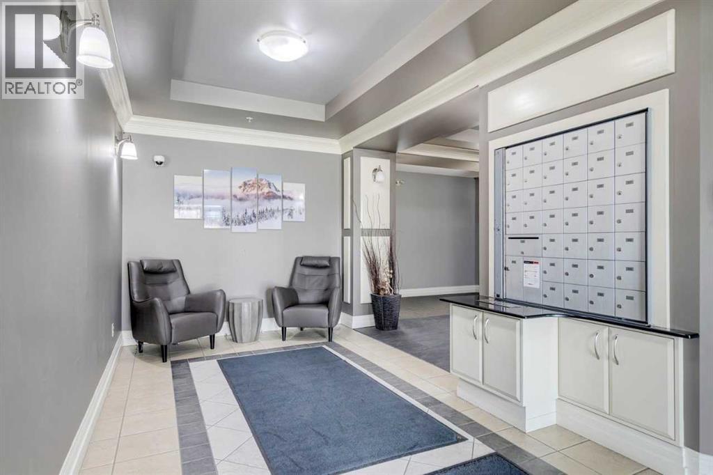 Apartment for Sale in 211, 25 Prestwick Drive SE|Calgary, Alberta T2Z4Z1 3