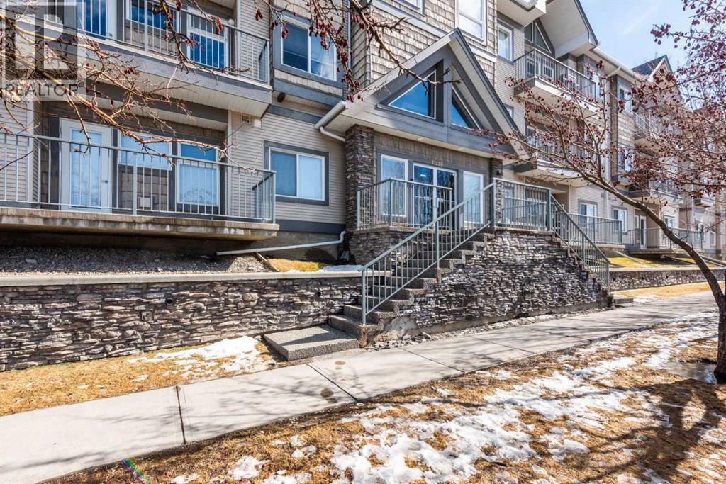 Apartment for Sale in 207, 11170 30 Street SW|Calgary, Alberta T2W6J2