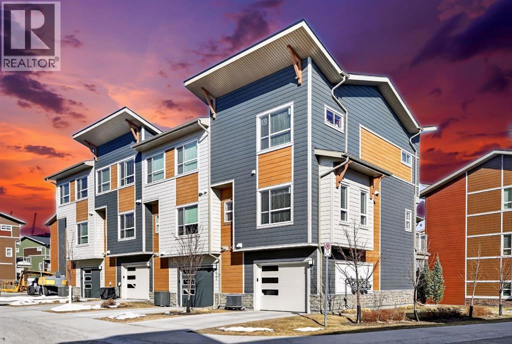 Row / Townhouse for Sale in 220 HARVEST GROVE Walk NE|Calgary, Alberta T3K2M1