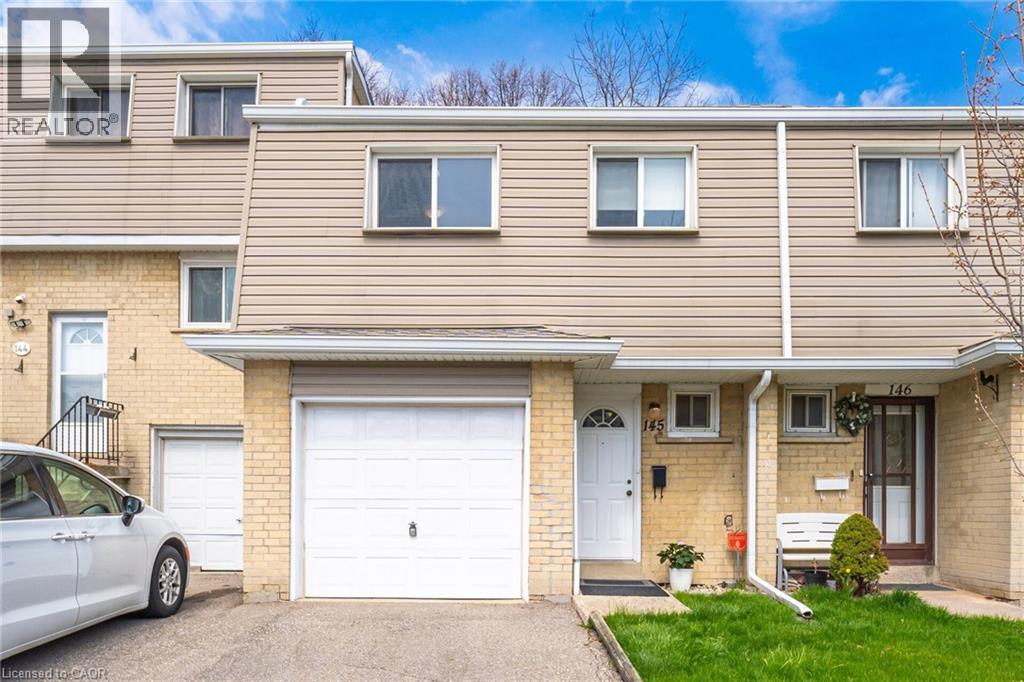 Row / Townhouse for Sale in 400 MISSISSAUGA VALLEY Boulevard Unit# 145|Mississauga, Ontario L5A3N6