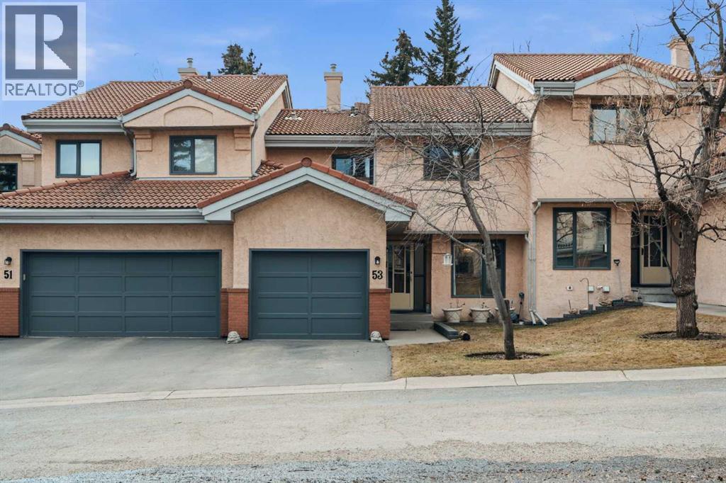 Row / Townhouse for Sale in 53, 5810 Patina Drive SW|Calgary, Alberta T3H2Y6