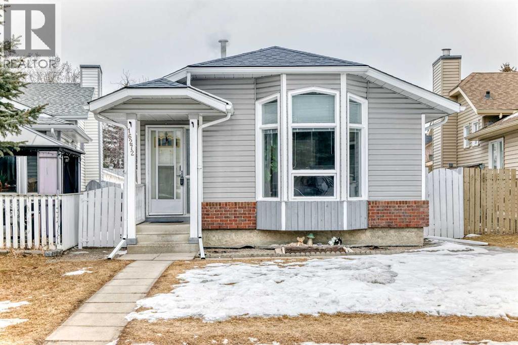 House for Sale in 16272 5 Street SW|Calgary, Alberta T2Y1Y3
