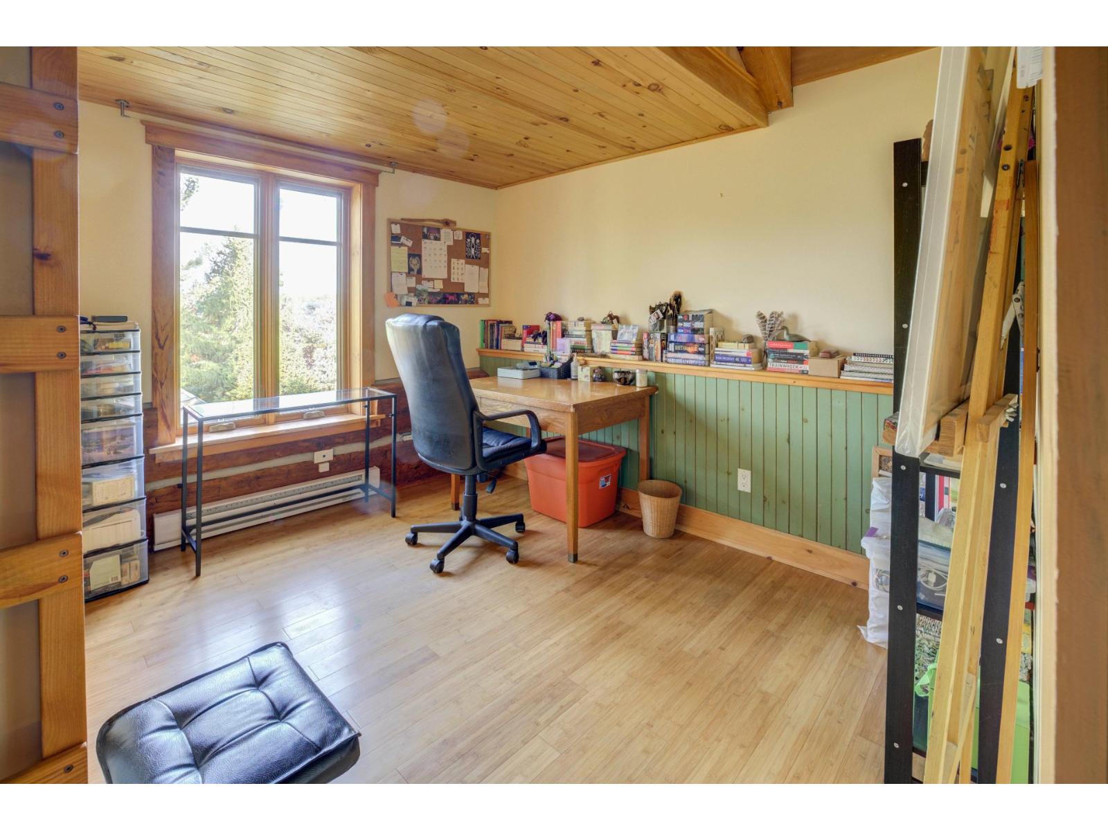 For sale: 250 Route 202 O., Hemmingford - Canton, Quebec J0L1H0 ...