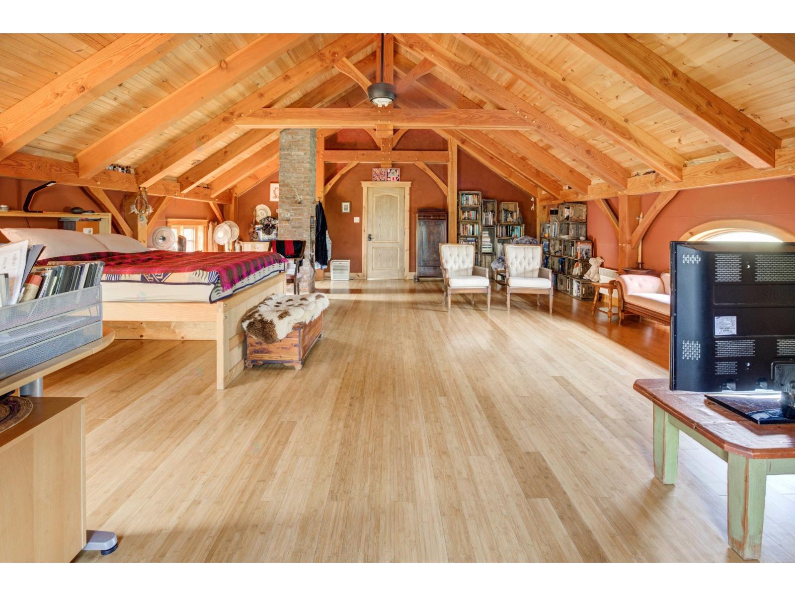 For sale: 250 Route 202 O., Hemmingford - Canton, Quebec J0L1H0 ...
