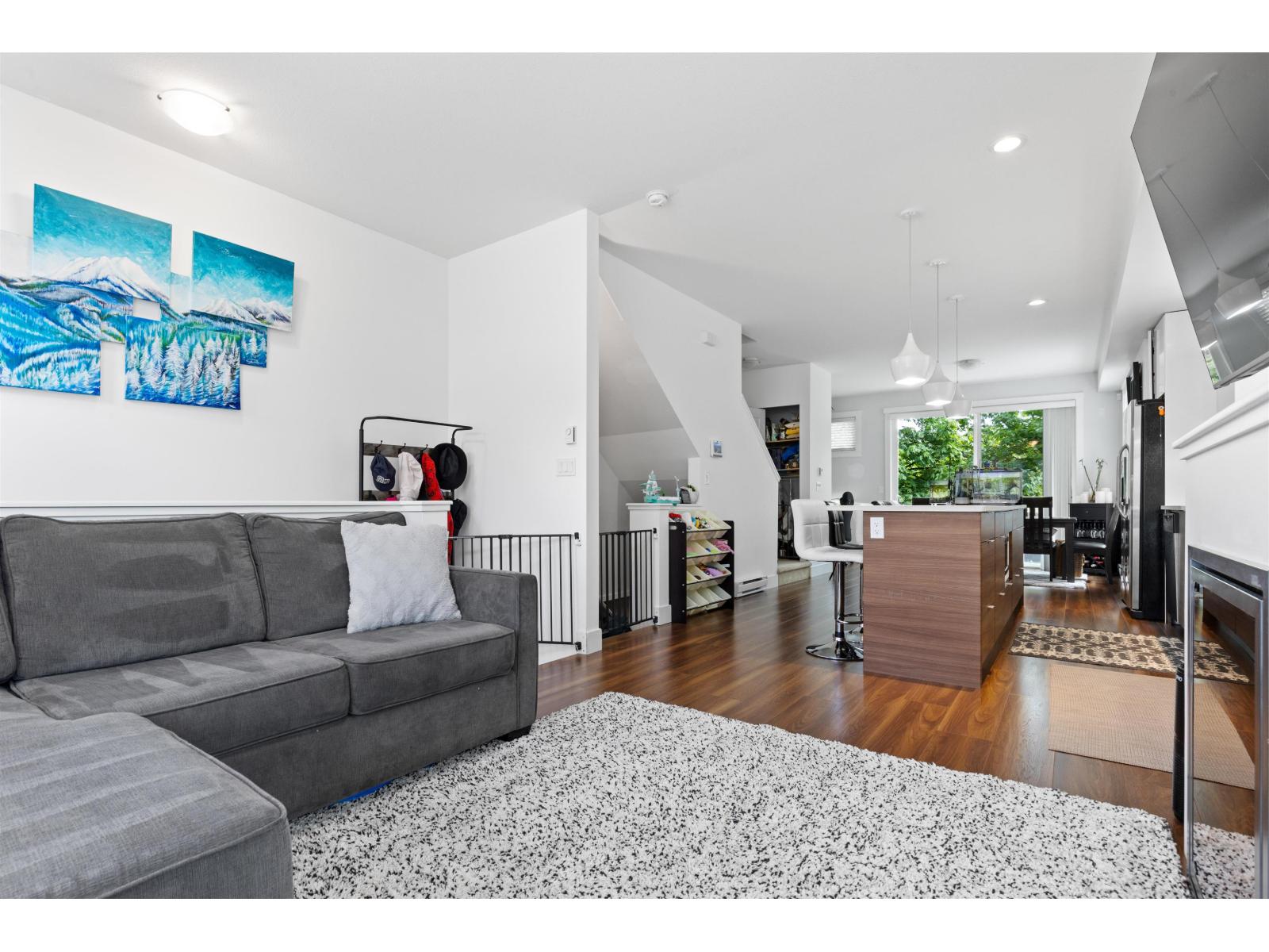 For sale: 61 14433 60 AVENUE, Surrey, British Columbia V3S1R4 ...