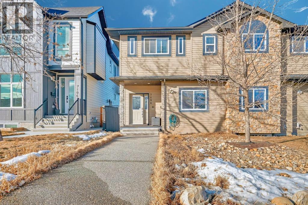 Duplex for Sale in 7104 36 Avenue NW|Calgary, Alberta T3B1T8