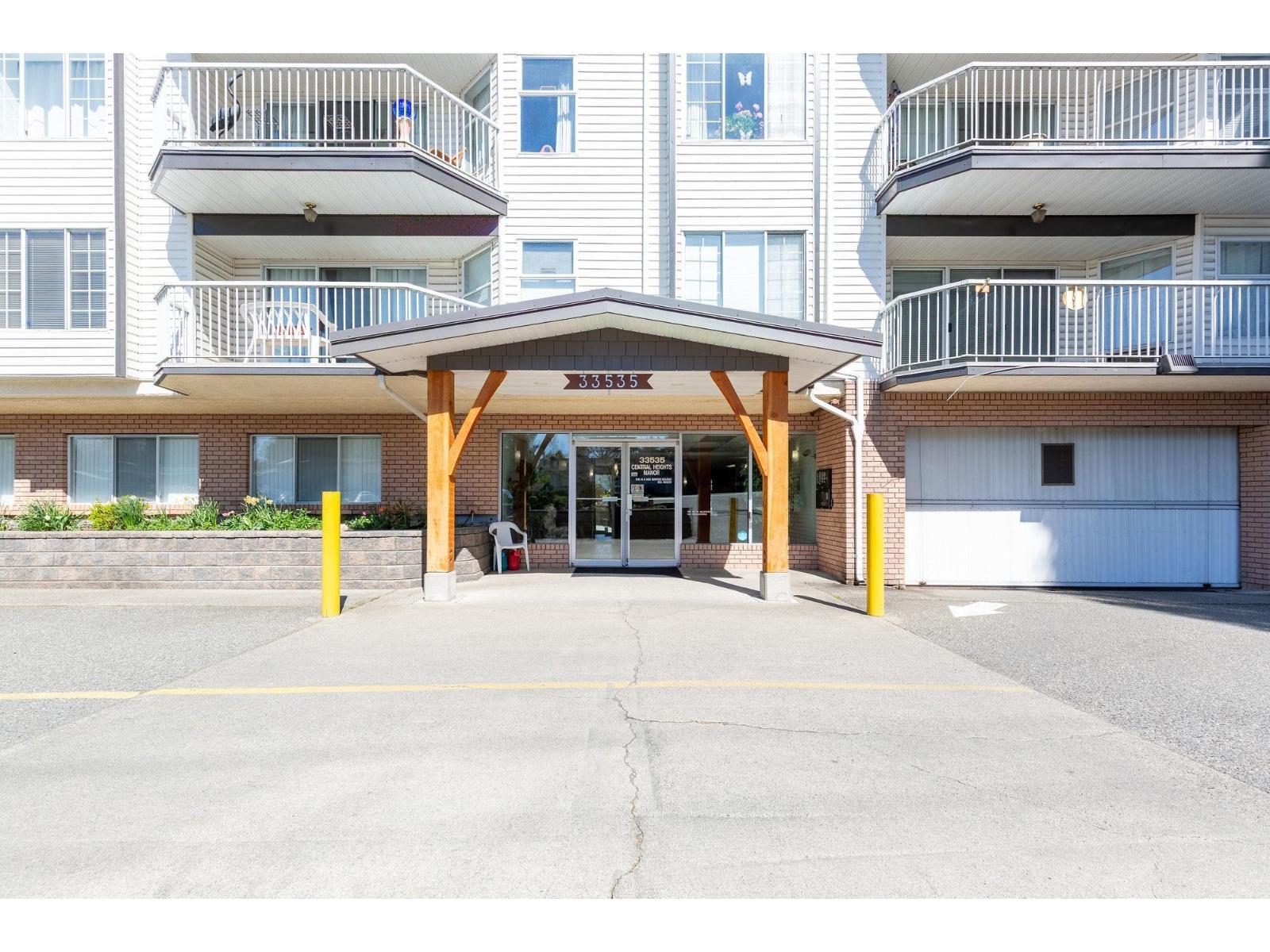 茶 Alda UH For sale: 104 33535 KING ROAD, Abbotsford, British Columbia V2S6Z5